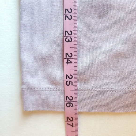 J. Crew Button Cardigan XS Women's Lavender  Shoulder Flower 3/4 Sleeves V Neck - Picture 12 of 12